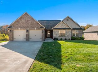 1989 Williamsburg Cpe, Girardeau, MO 63701