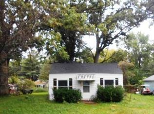 2711 Cameron St, Delavan, WI 53115