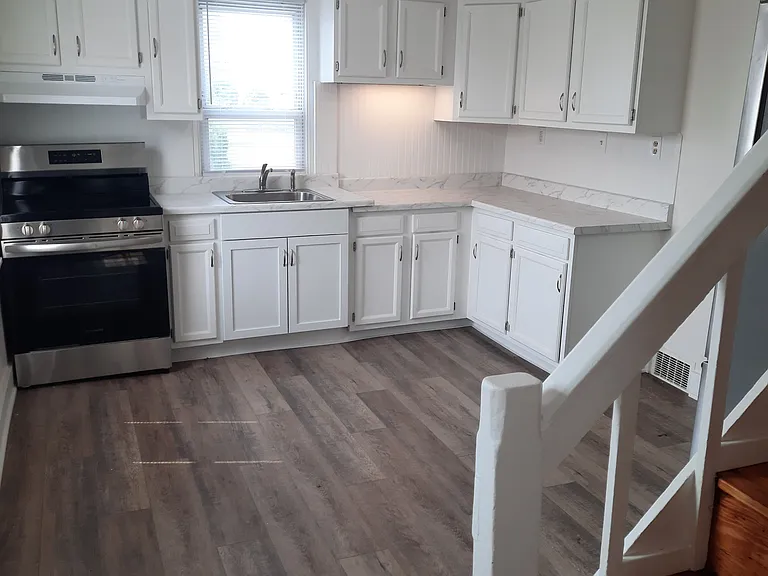 503 S 7th St — Photo 1