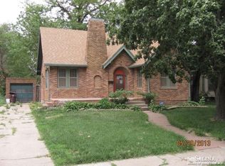 715 N Oak St, McPherson, KS 67460