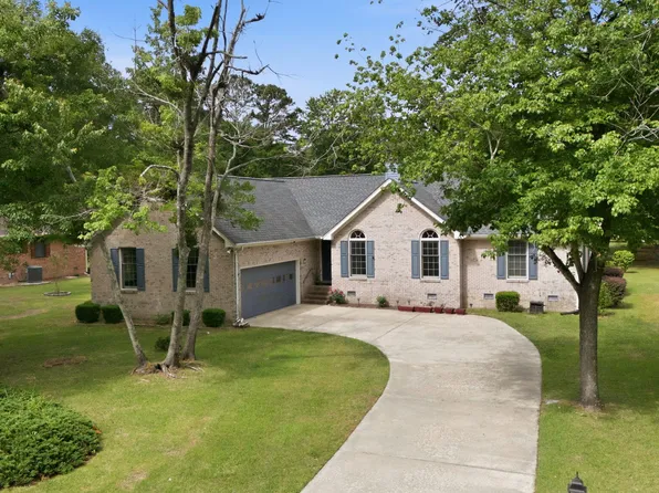 600 Winged Foot Court, New Bern, NC 28562