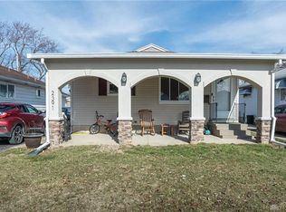 2391 Winwood Ave, Moraine, OH 45439