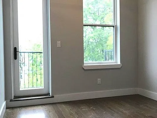 Rented by Reside New York | media 8