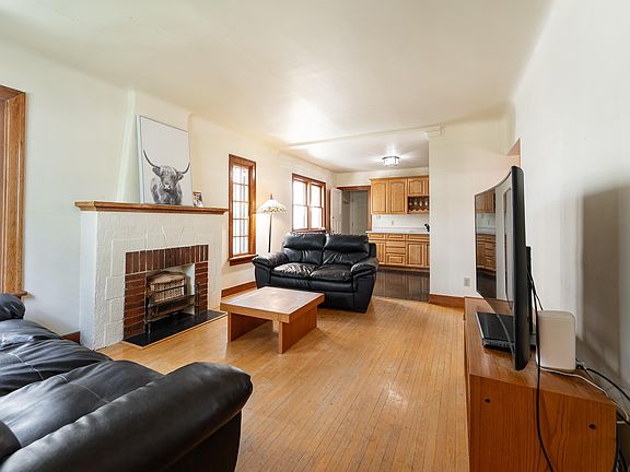 4th image of 11108 81st Ave NW