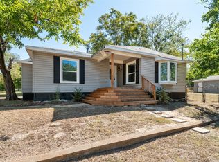 1330 W Sears St, Denison, TX 75020