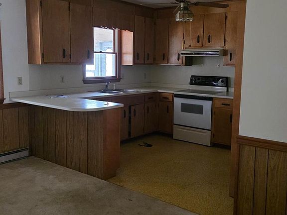 4th image of 117 Howard Rd
