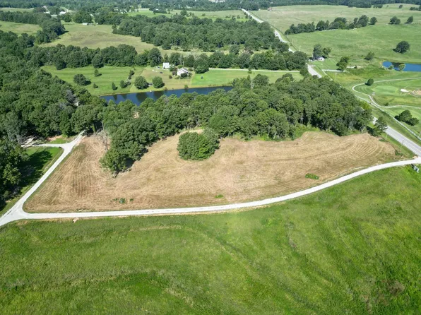 10&11 Pine Hill Rd, Melbourne, AR 72556