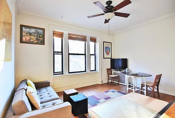 Rented by Balass Ralph, LREB | media 38