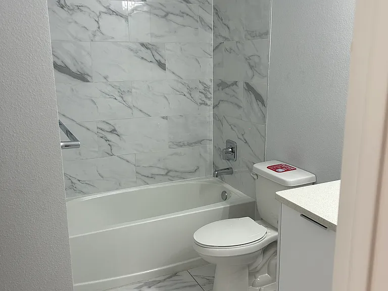 1313 E 15th Ave #1 — Photo 8