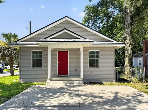 2220 Flesher Ave, Jacksonville, FL 32207