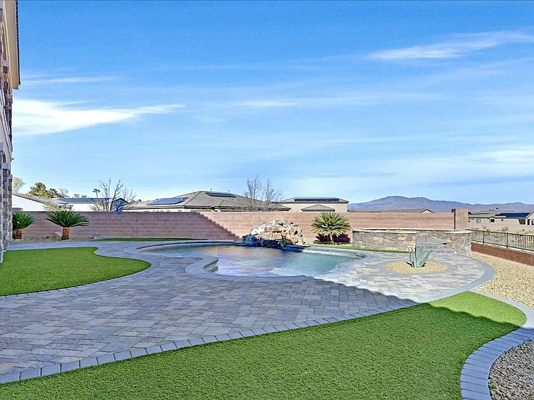 5790 Aspen Falls Cir — Photo 58