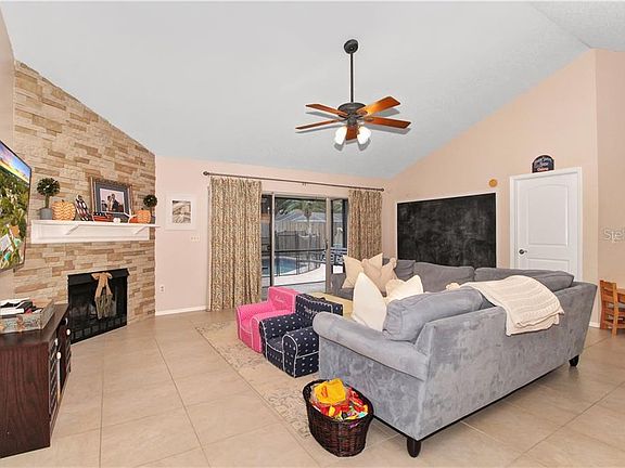 5th image of 4104 Interlake Dr