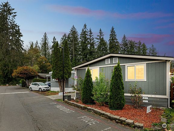 2nd image of 15232 SE 272ND Street SE #18