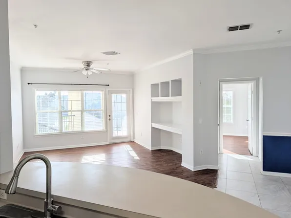 3751 Conroy Rd, Orlando, FL