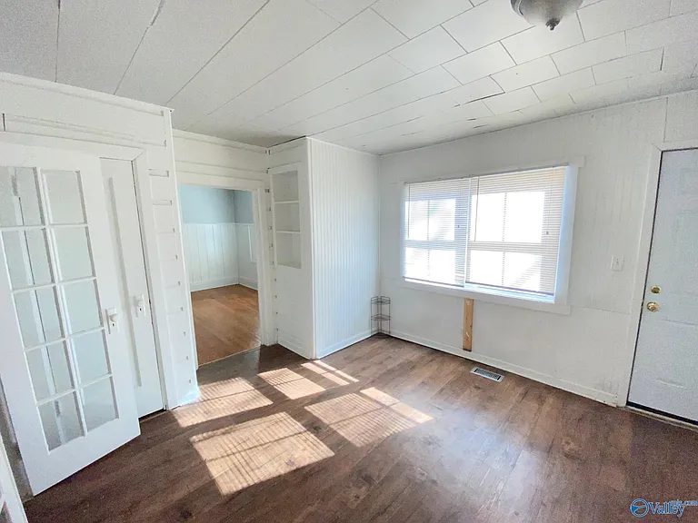 2415 Bonita Dr SW — Photo 16