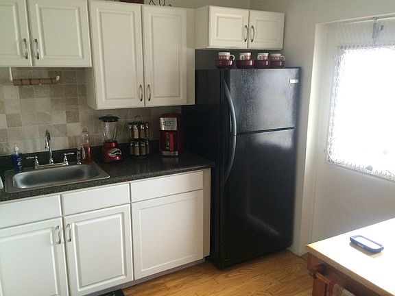4th image of 2223 Park Ln APT 107