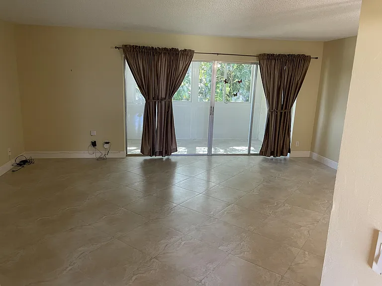 705 Lori Dr #315 — Photo 20