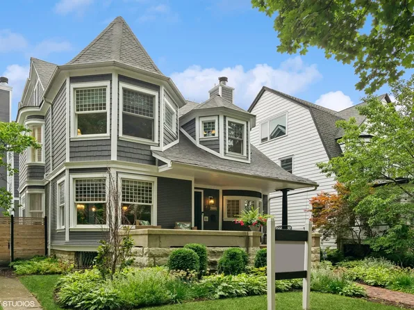 5430 N Lakewood Ave, Chicago, IL 60640