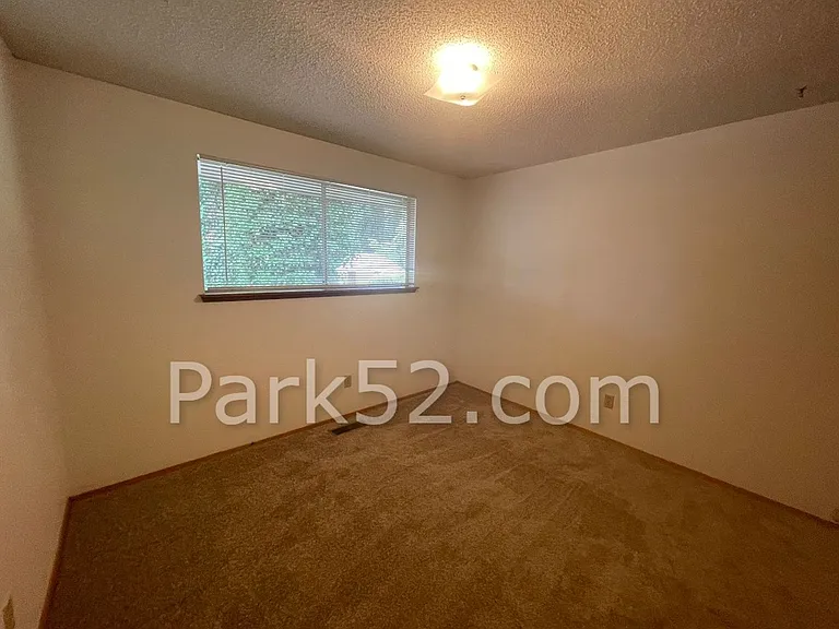 9118 114th St E — Photo 10
