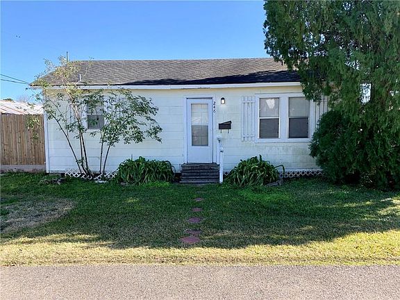 5th image of 246 Clayton Dr
