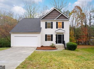 6823 Merrywood Dr, Fairburn, GA 30213