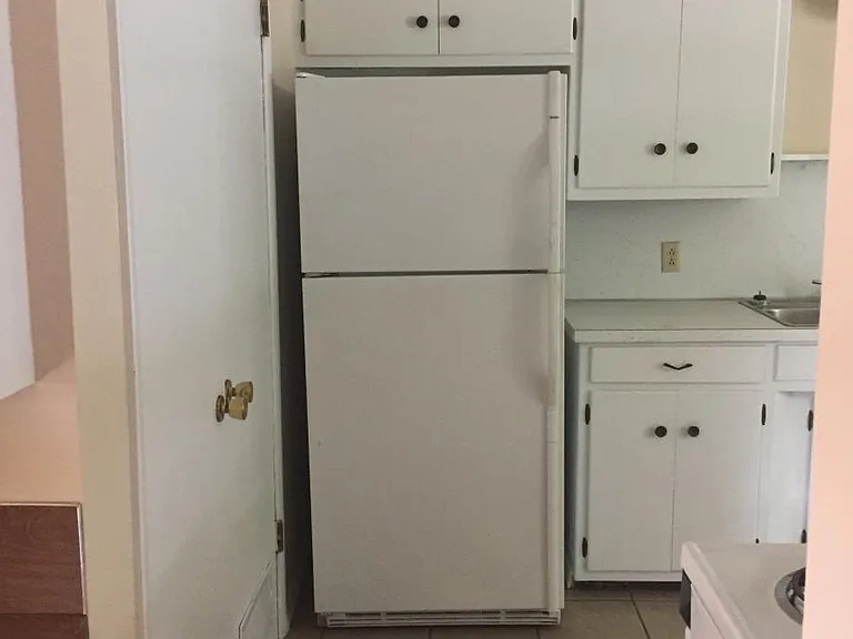 1162 S Bruce Ave — Photo 15