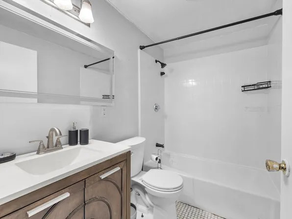 223 Warren St, Randolph, MA 02368