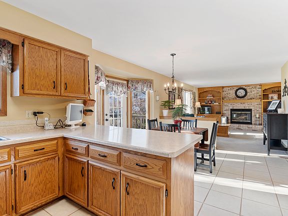 3rd image of 5102 Brighton Ln
