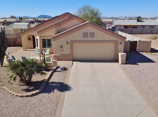 15774 S Saxon Rd, Arizona City, AZ 85123