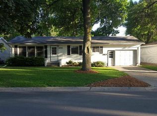 303 George St, Marshall, MN 56258