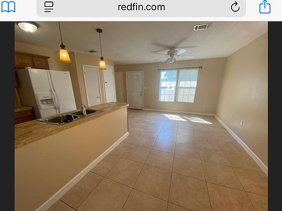 4th image of 649 Carnathan Ct #649