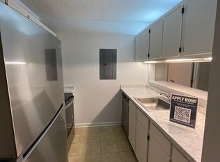 1420 Collegiate Cir APT 204, Raleigh, NC 27606