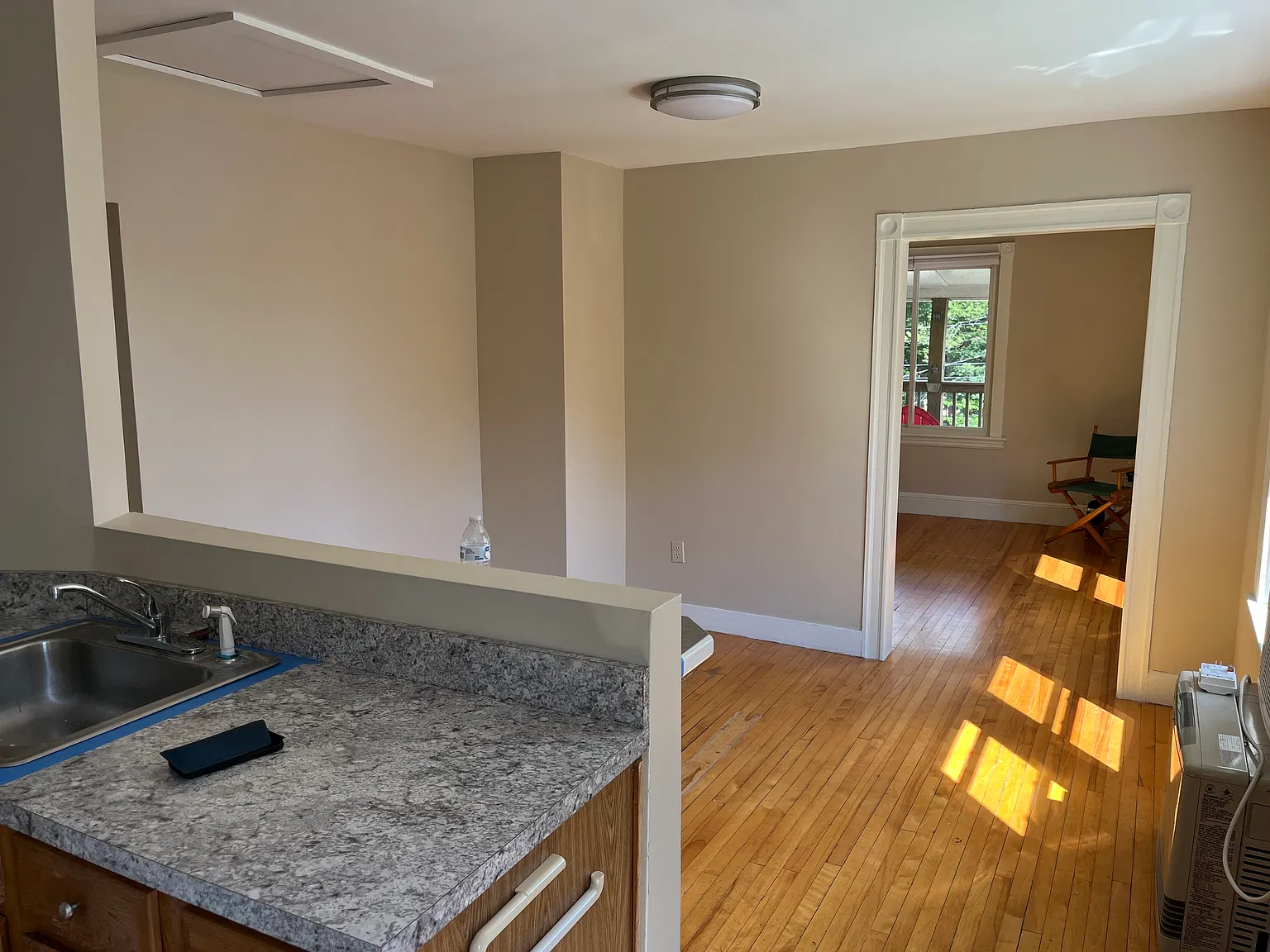 2 bed, 874 sqft, $2,200 — Photo 4