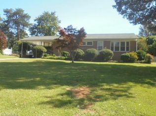 507 Manor Dr, High Point, NC 27260