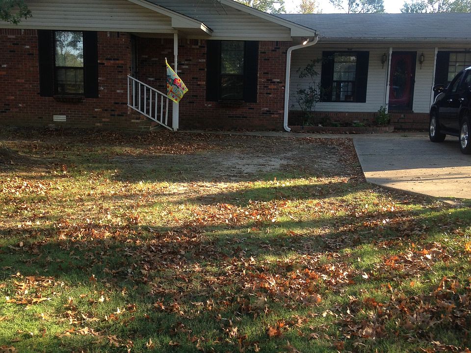 1st image of 214 Carleigh Ln