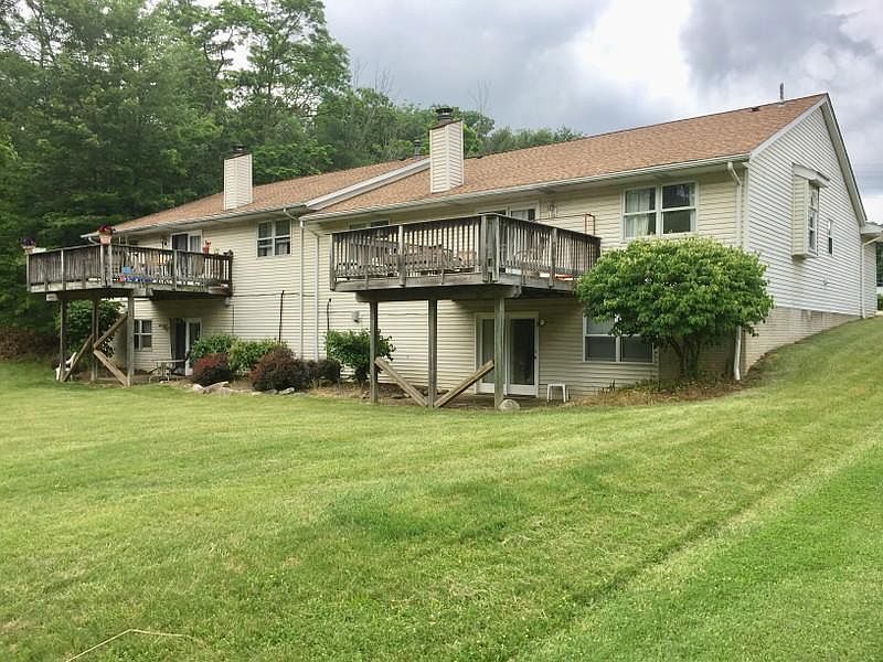 2nd image of 6300 Old Royalton Rd