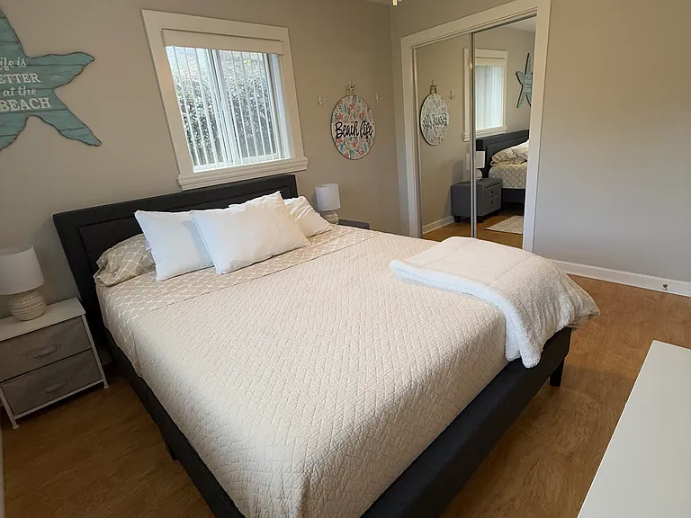 Circle Dr — Photo 2
