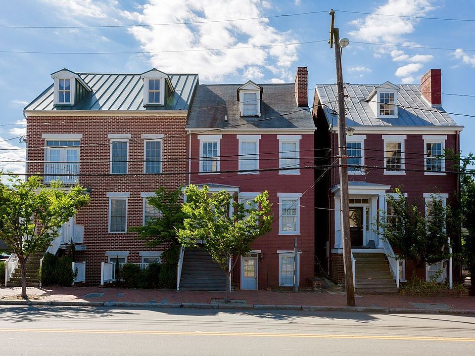 1st image of 213 N 18th St APT 2