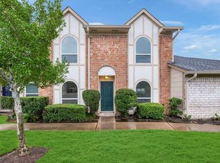 32 Chapparal Ct, Missouri City, TX 77459