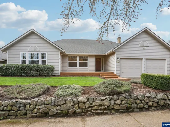 628 Valleywood Dr SE, Salem, OR 97306