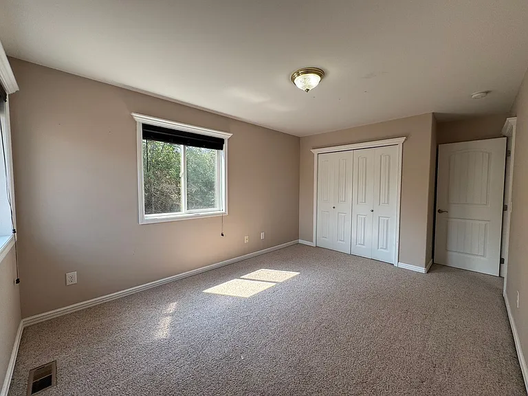 4467 Castlerock Dr — Photo 51