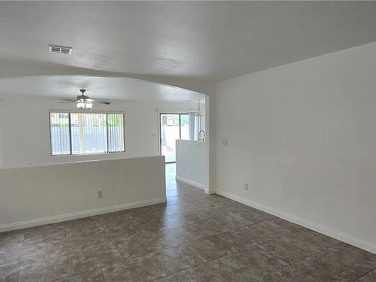 9636 Cedar Park Ave — Photo 4