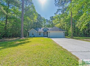 48 N Huntington Ct, Richmond Hill, GA 31324