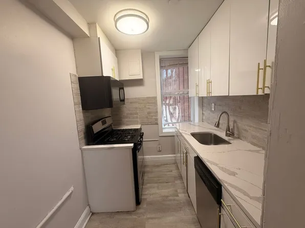 205 Monticello Ave #1E, Jersey City, NJ 07304
