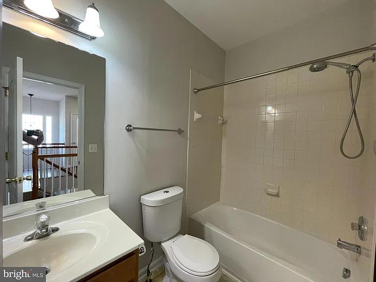 314 Kintyre Ln — Photo 26