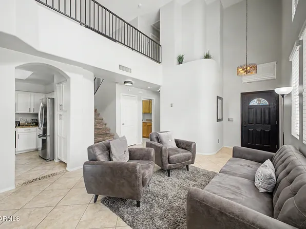 8361 W SALTER Drive, Peoria, AZ 85382