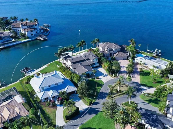 7689 Cove Ter, Sarasota, FL 34231