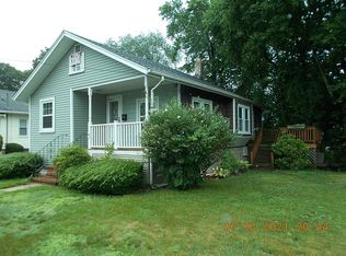 7 Park Rd, Brockton, MA 02301