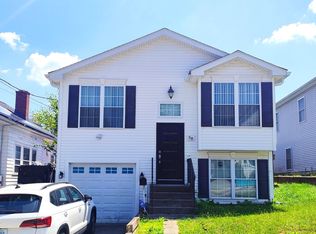 58 Pomona Ave, Providence, RI 02908