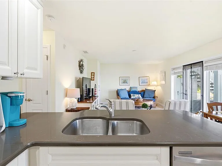 5191 Salmon Dr SE #B — Photo 14